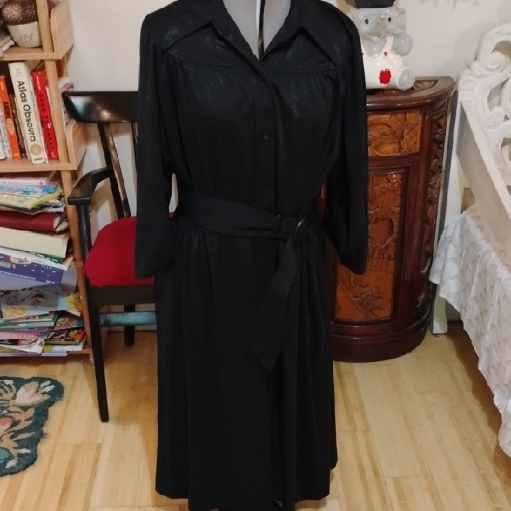 Sea Black Long Sleeve Dress